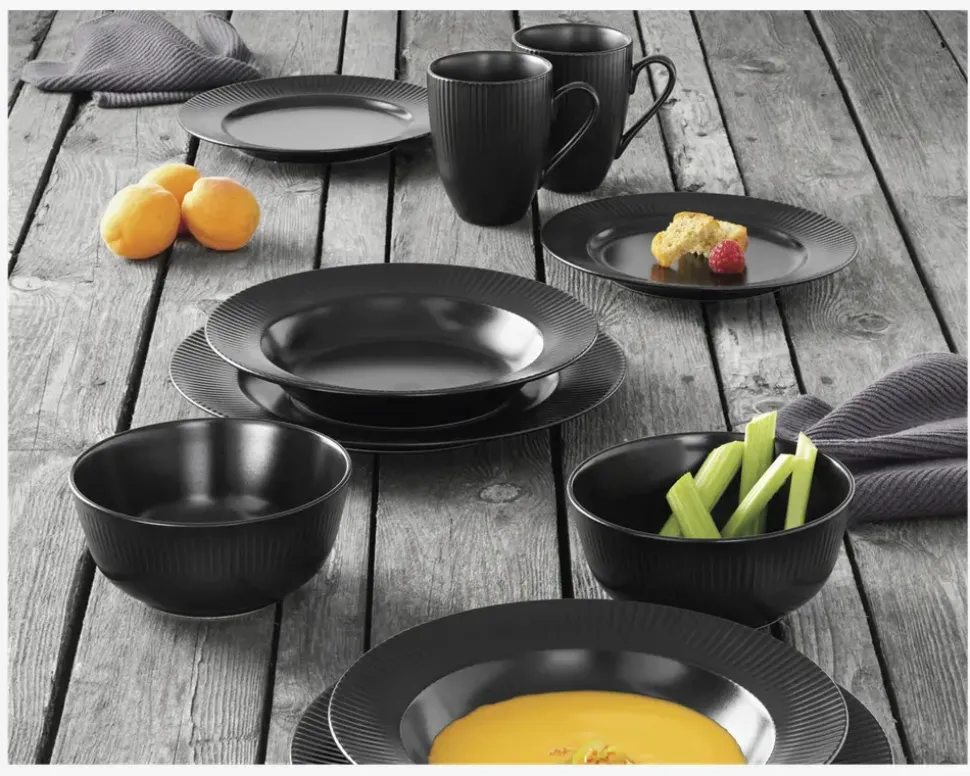 Groovy Frok Tallerken Sort Ø21 cm
