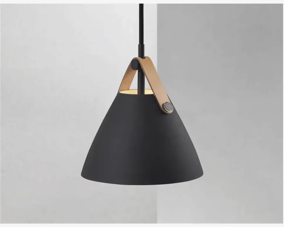 Loftlampe Strap Ø.16,5 cm. Sort
