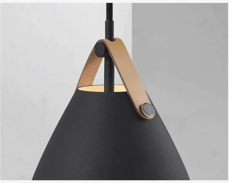 Loftlampe Strap Ø.16,5 cm. Sort